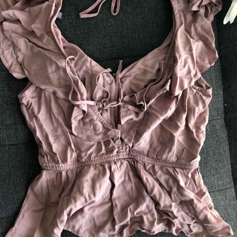 Ruffled Tank Top - Picture 4 of 5